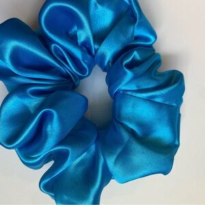 XXL Scrunchie Handmade canada 🇨🇦 Chouchou fait à la main au canada